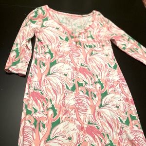 Like New! Lilly Pulitzer slip on wash and wear dress.